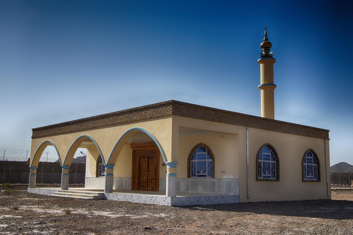 مسجد میدان هوایی فراه
