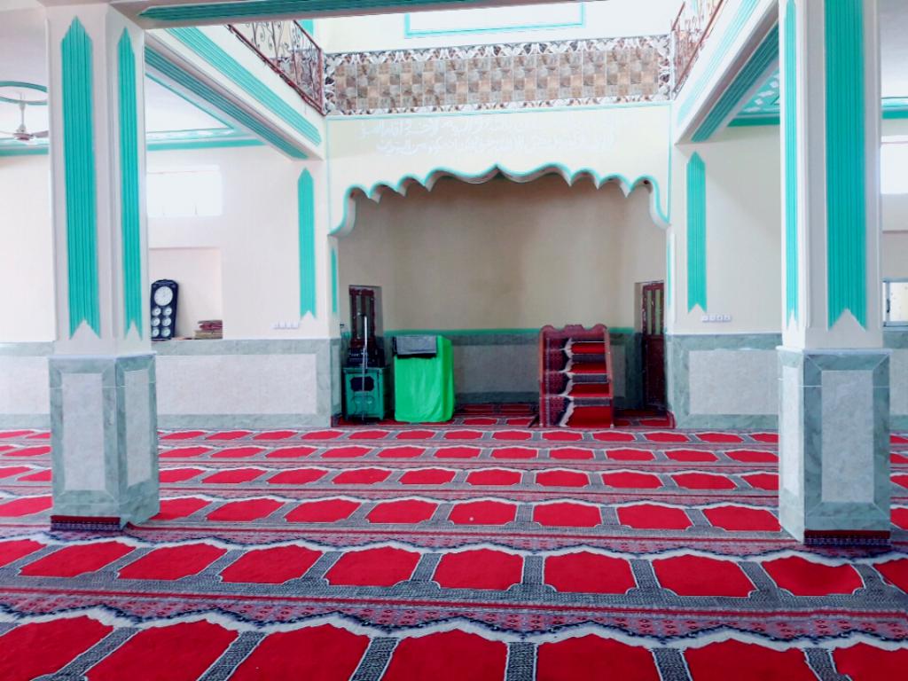 مسجد لاش و جوین
